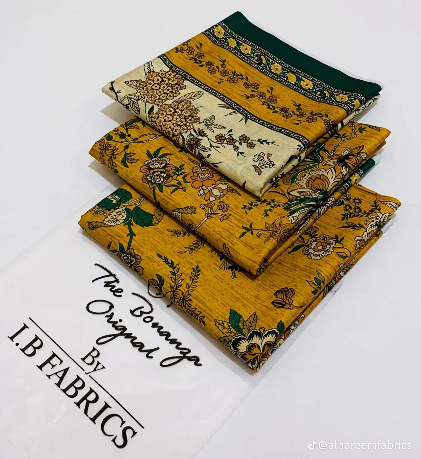BONANZA SATRANGI 3PC LAWN COLLECTION |  DIGITAL PRINTED SHIRT | DIGITAL PRINTED TROUSER | PRINTED VOIL DUPATA